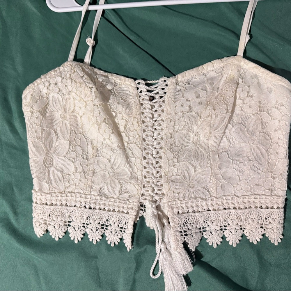 Papaya Lace crop top in Cream